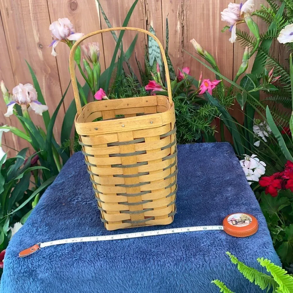 Tall square Longaberger basket with fixed handle